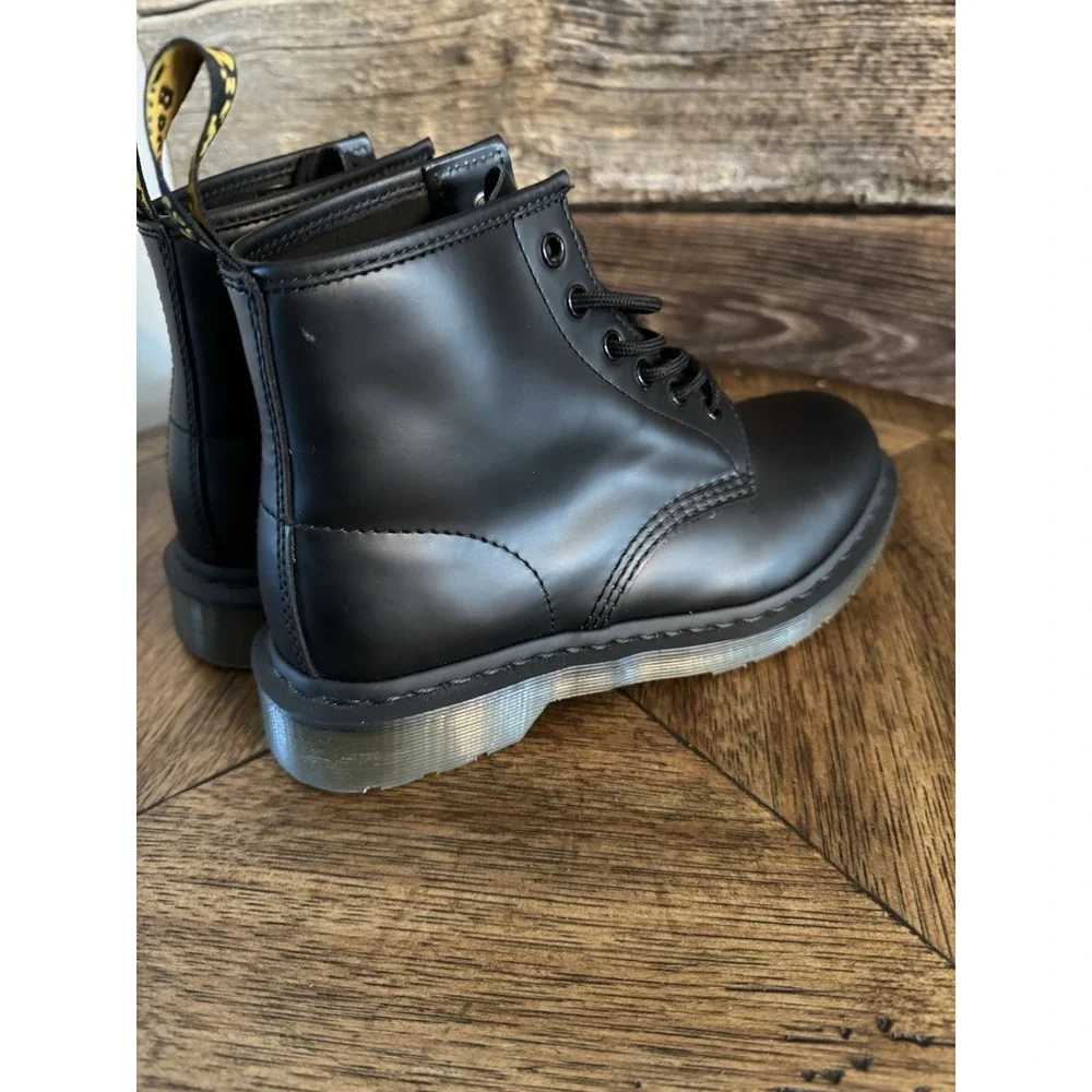 65 Rare‎ DR. MARTENS 101 Black Smooth Leather Chelsea Boots Shoes Men 7 Lady 8